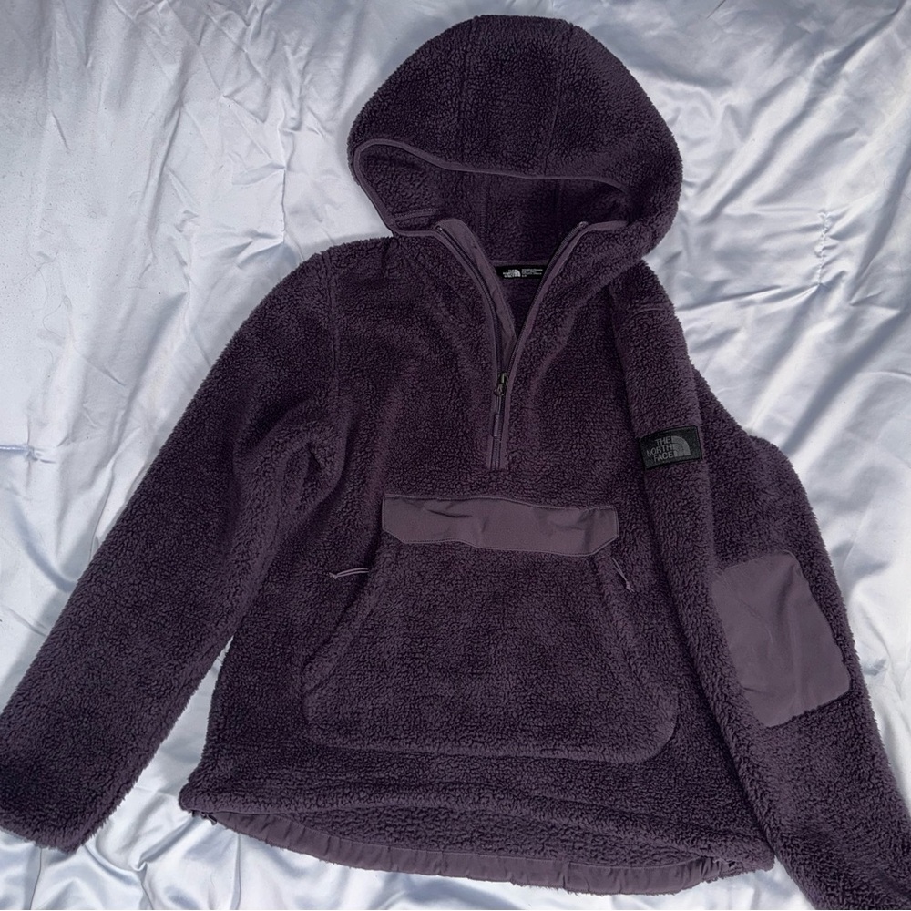 Women’s The North Face Dark Purple Sherpa Pullover